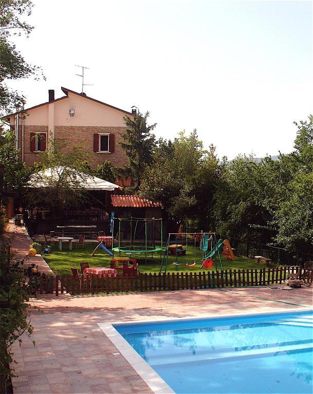 Agriturismo Ca' Isotta Castello di Serravalle Exteriér fotografie
