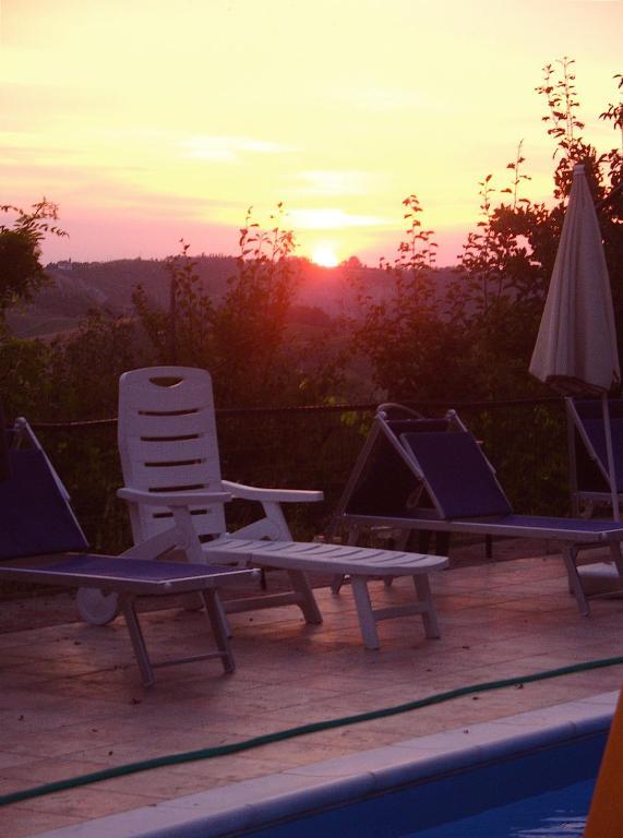 Agriturismo Ca' Isotta Castello di Serravalle Exteriér fotografie